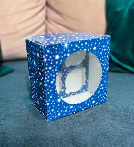 Коробка на 4 капкейка с КРУГЛЫМ окном НОГОДНЯЯ СИНЯЯ 160х160х94мм