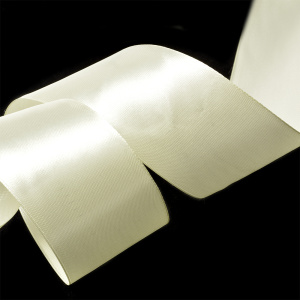 Лента атласная 5см светло-кремовая (катушка 27,4м) 3004