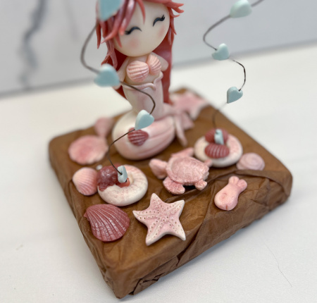 Фигурка из мастики РУСАЛКА розовая