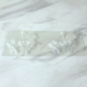 Пластиковая форма для шоколада ЛОШАДКА Pauline_Cake 11х9,4х1,6см