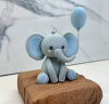 Фигурка из мастики СЛОН С ШАРОМ голубой