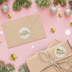 Набор наклеек MERY CHRISTMAS с тиснением 2,5х2,5см 500 штук